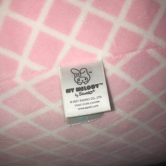 RARE Squishmallow!! GIANT Hello Kitty Sanrio! My Melody Melting Ice Cream, pink - Picture 10 of 13